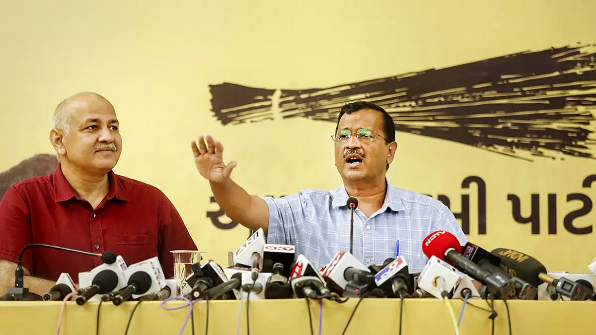 Arvind Kejriwal & Manish Sisodia in Ahmedabad 