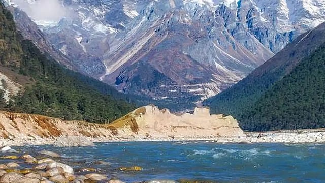 India, Bangladesh Hold Minister-Level Meet On Water Sharing