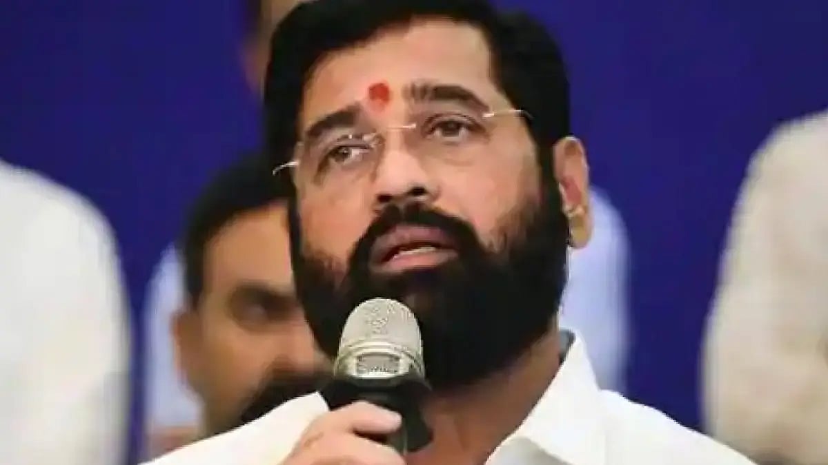 Eknath Shinde paid tribute to his mentor late Shiv Sena stalwart Anand Dighe