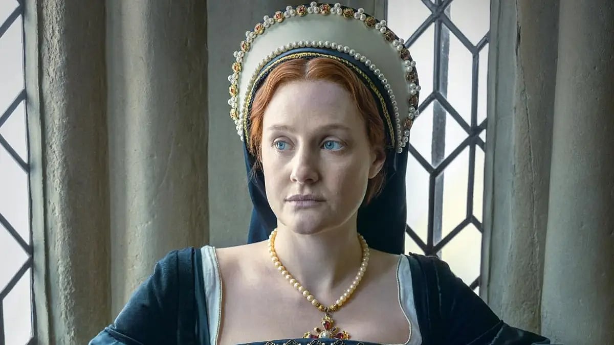 Romola Garai In 'Becoming Elizabeth'