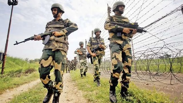 J&K: BSF Arrests Pakistani Intruder Along International Border In Jammu