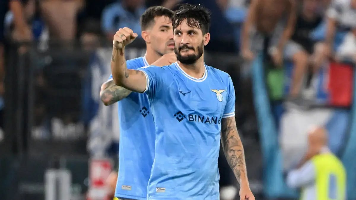 Lazio's Luis Alberto celebrates after scoring against Inter Milan in Serie A 2022-23.
