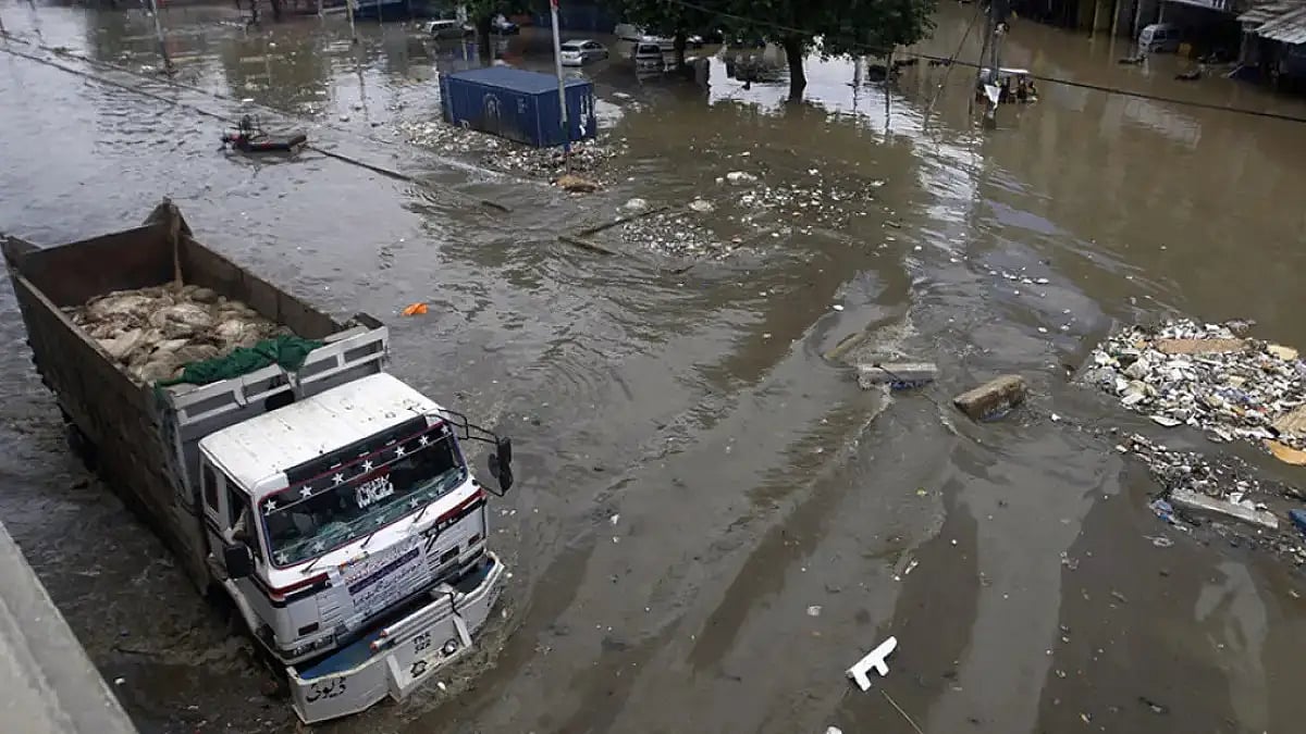 Flooding in Pakistans Karachi 