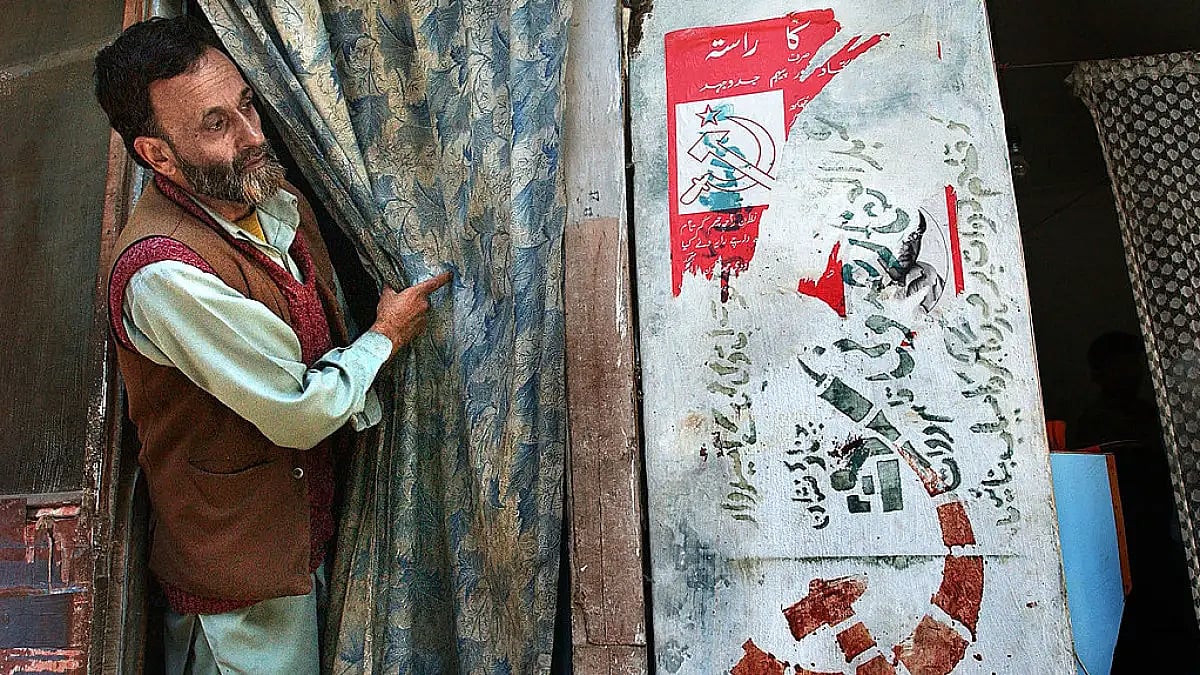 Rediscovering Gobind Malhi - null