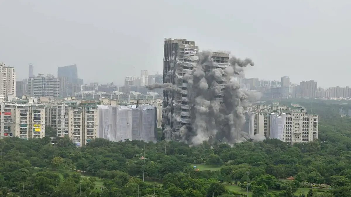 Supertech twin towers demolished