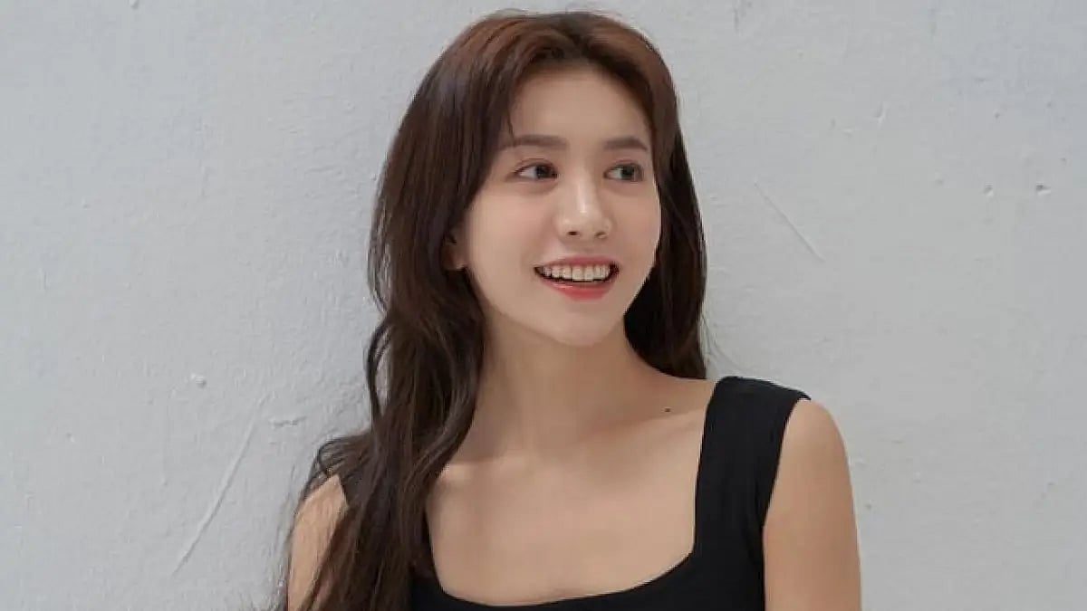 Korean actress Yoo Ju Eun 