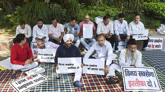 Free Electricity In Delhi: Top Delhi Govt Official Removed By LG Amid Row With Kejriwal