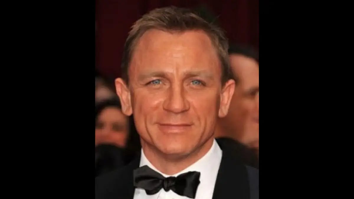 Daniel Craig 'Knives Out' Accent, Had To Learn It All Over Again For Sequel