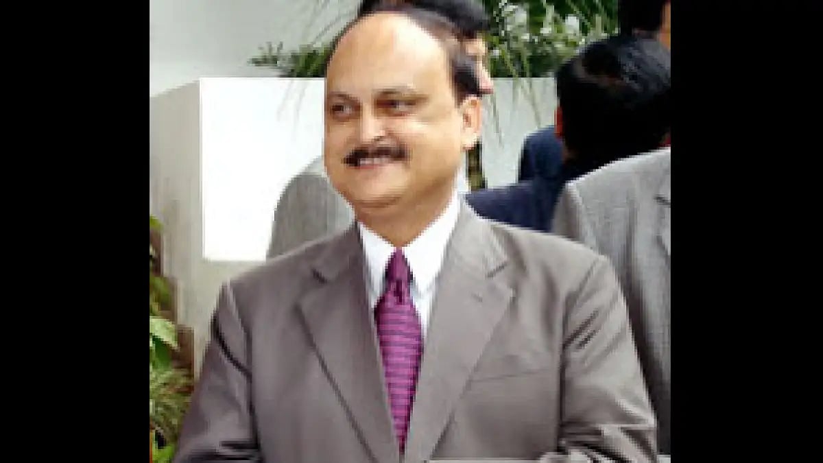  Vijay Bhushan Pathak