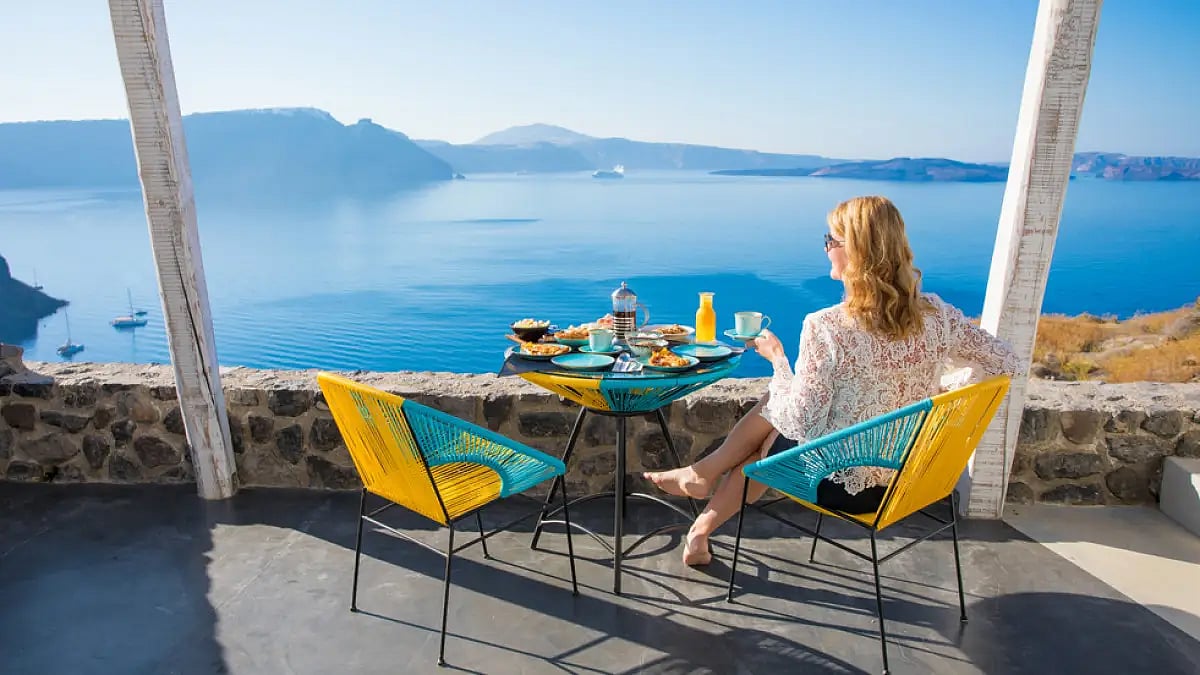 One of the most sustainable and environmentally friendly choices is to eat vegetarian or vegan