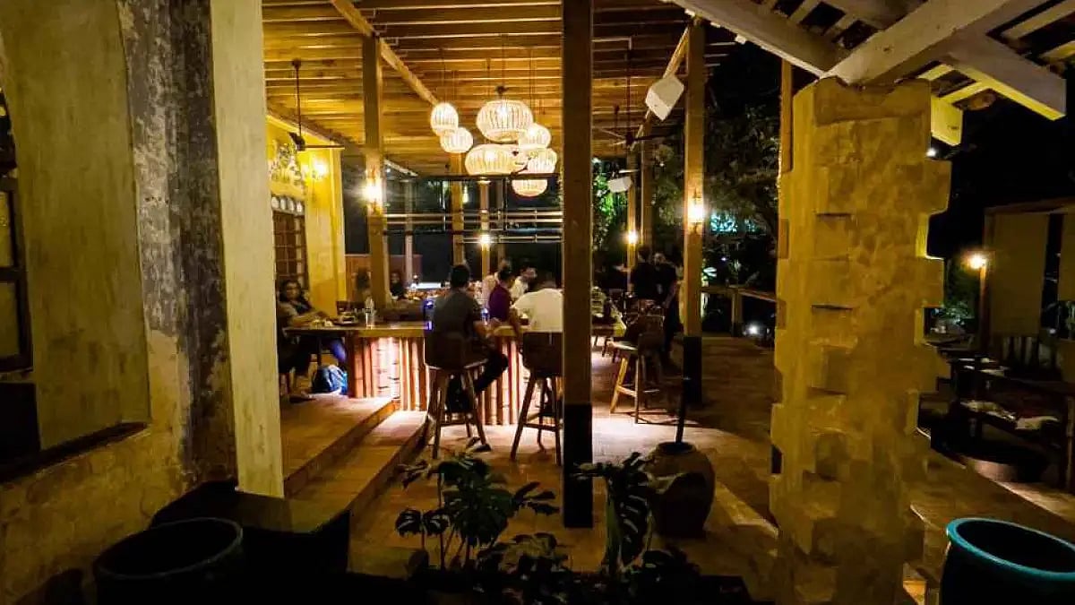 Head to these bars and restaurants in Goa on your next trip