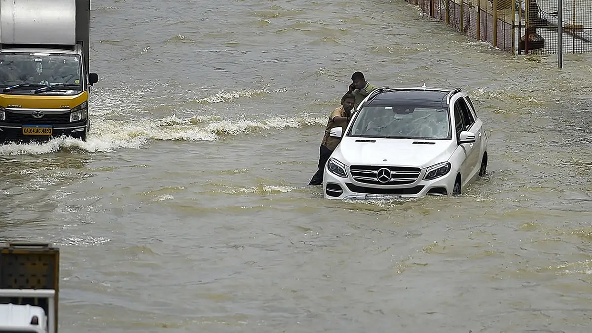 Weather: Outer Ring Road flooded in Bengaluru 