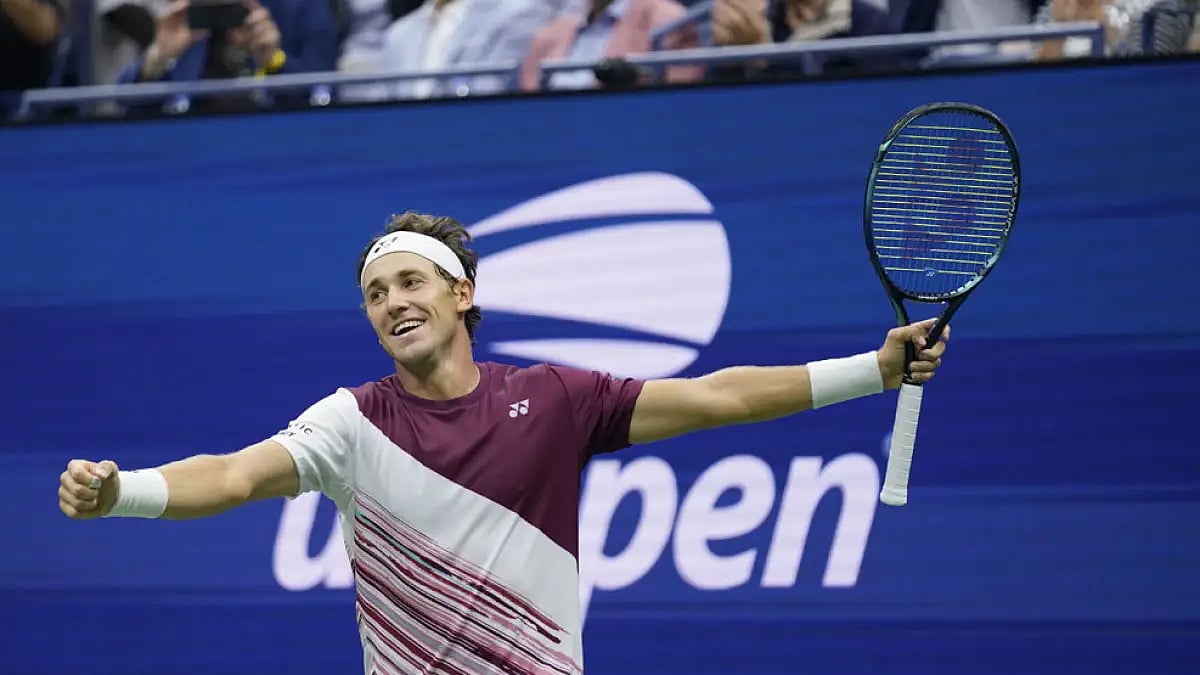 Casper Ruud reacts after defeating Matteo Berrettini.