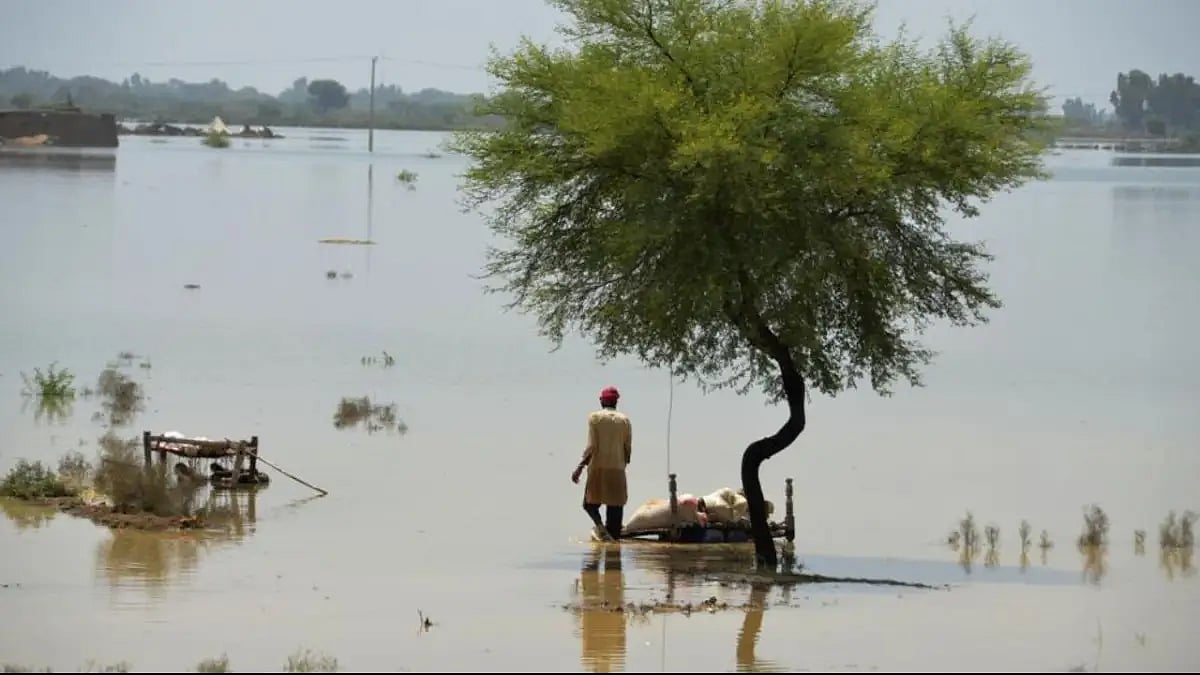 Devastating Pakistan floods reveal the need for regional cooperation in tackling climate change in I