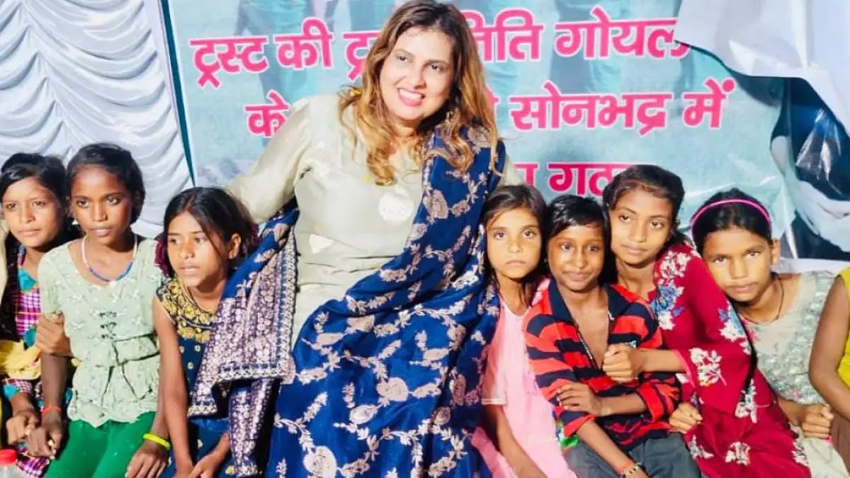 Neeti Goel is a restauraneur with a golden heart, helping people in distress is her forte