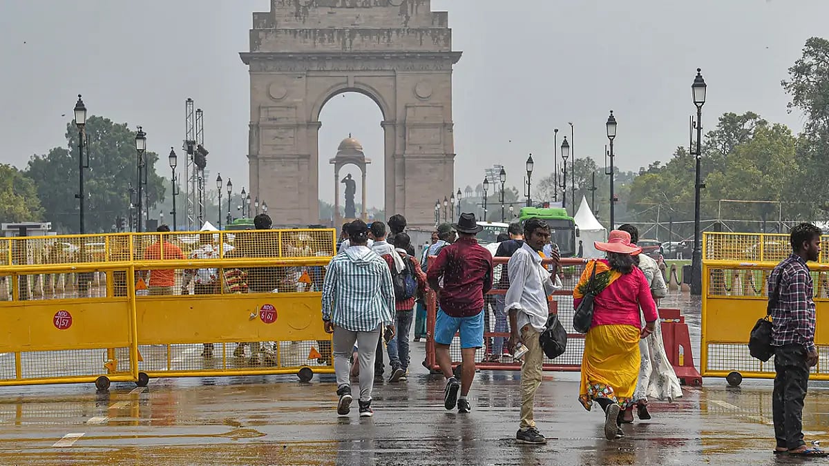 Weather: Rain in Delhi 