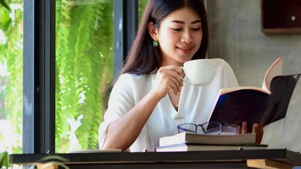 12 Bookstore Cafes