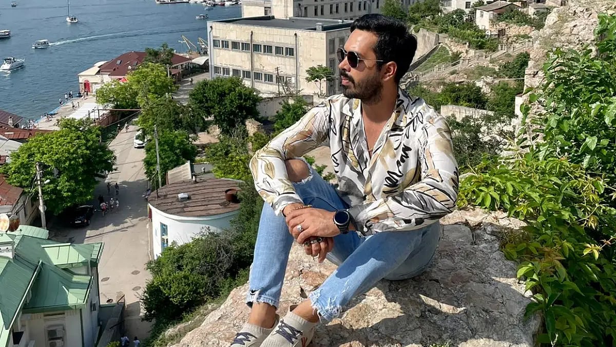 Deepak Bhatia, Travel Blogger