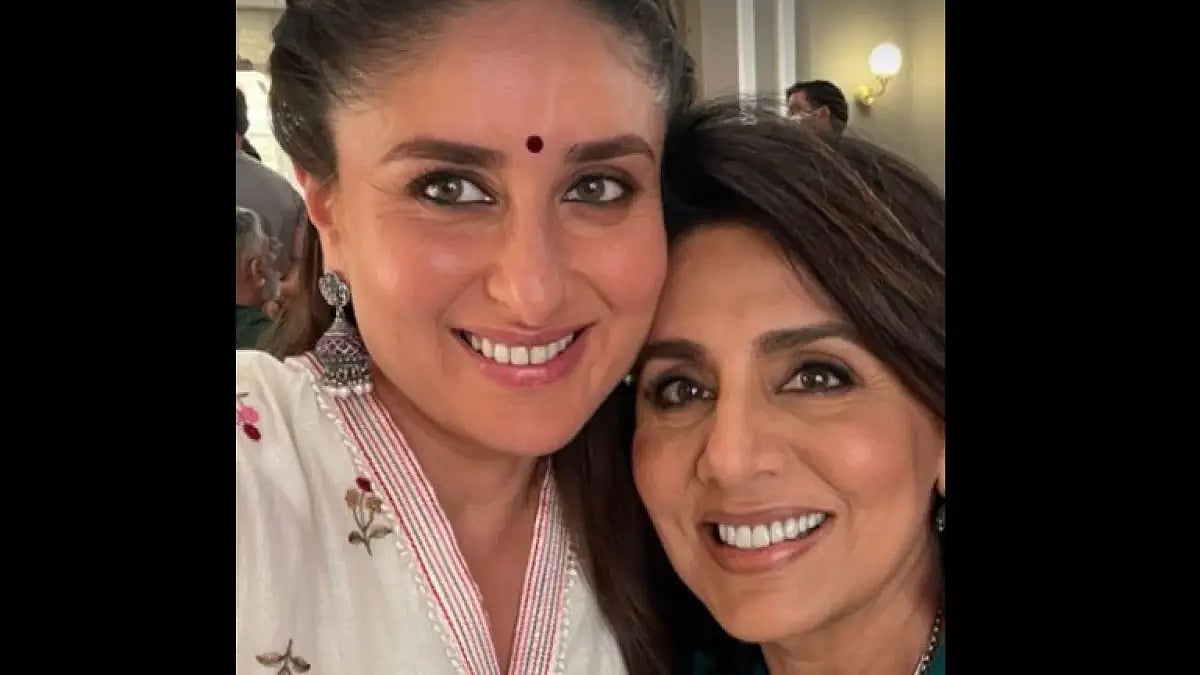 Kareena Kapoor with Neetu Kapoor