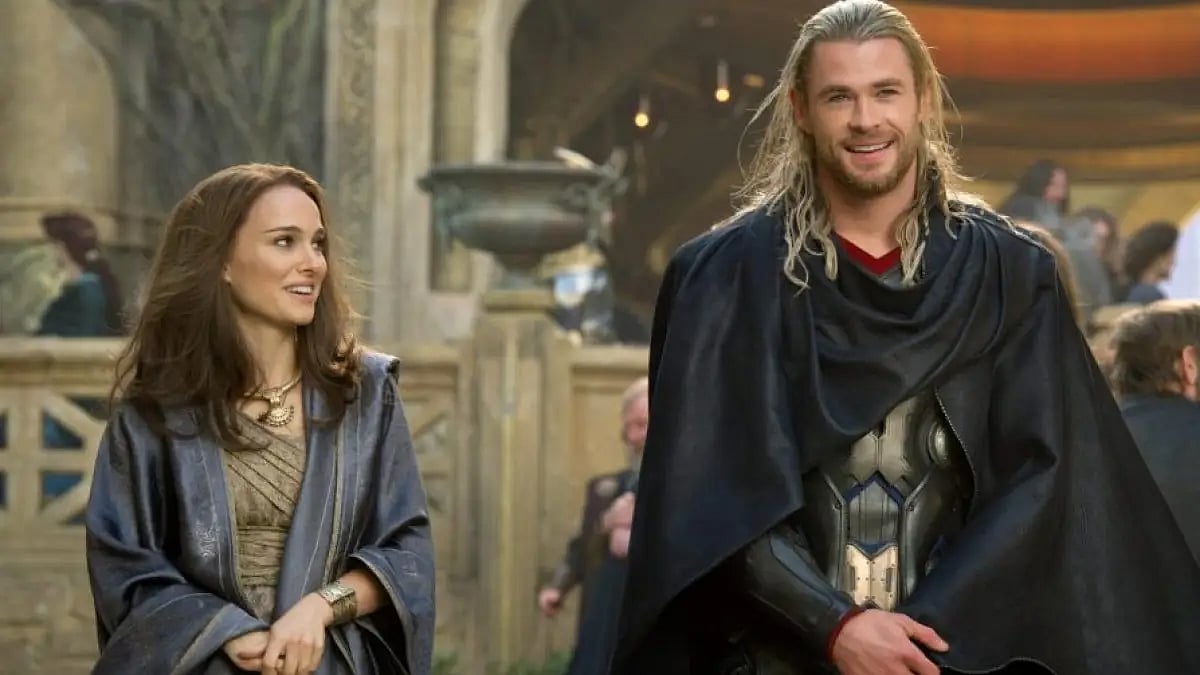 Natalie Portman And Chris Hemsworth