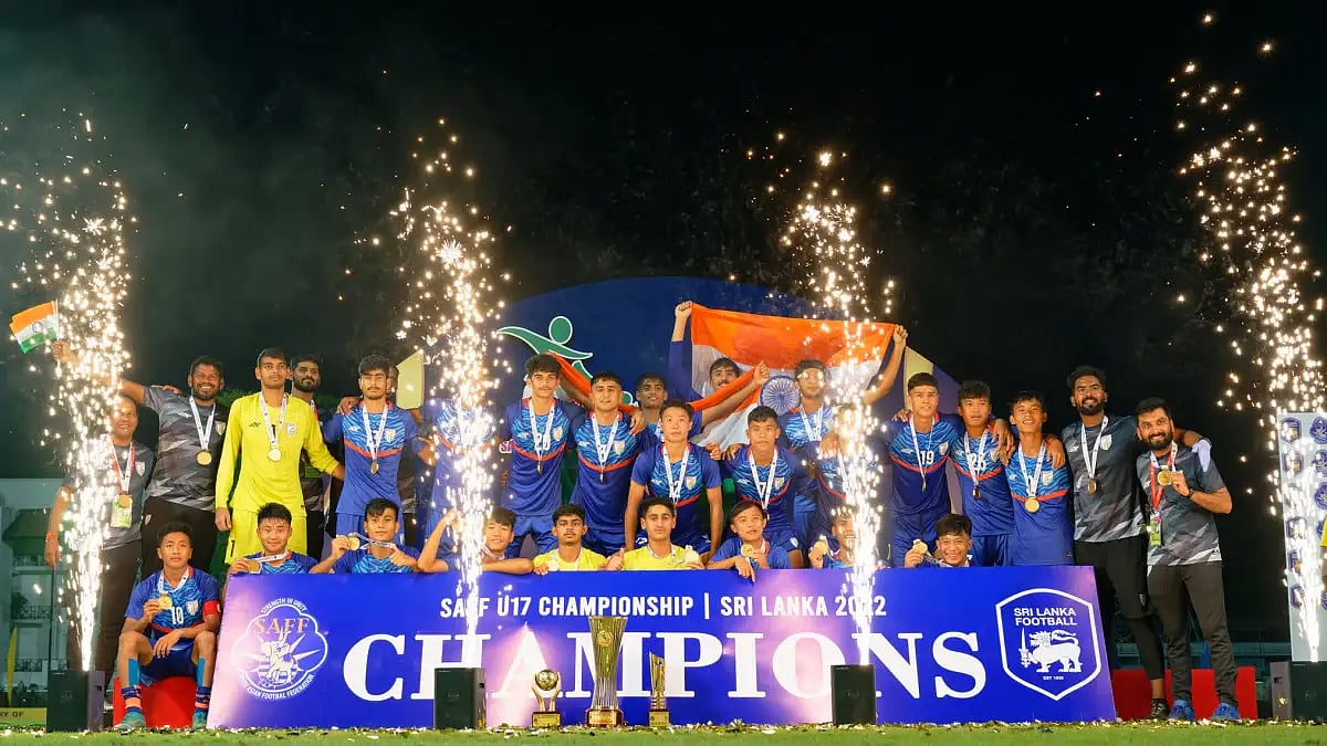 India players celebrate their SAFF U-17 Championship triumph in Colombo. 