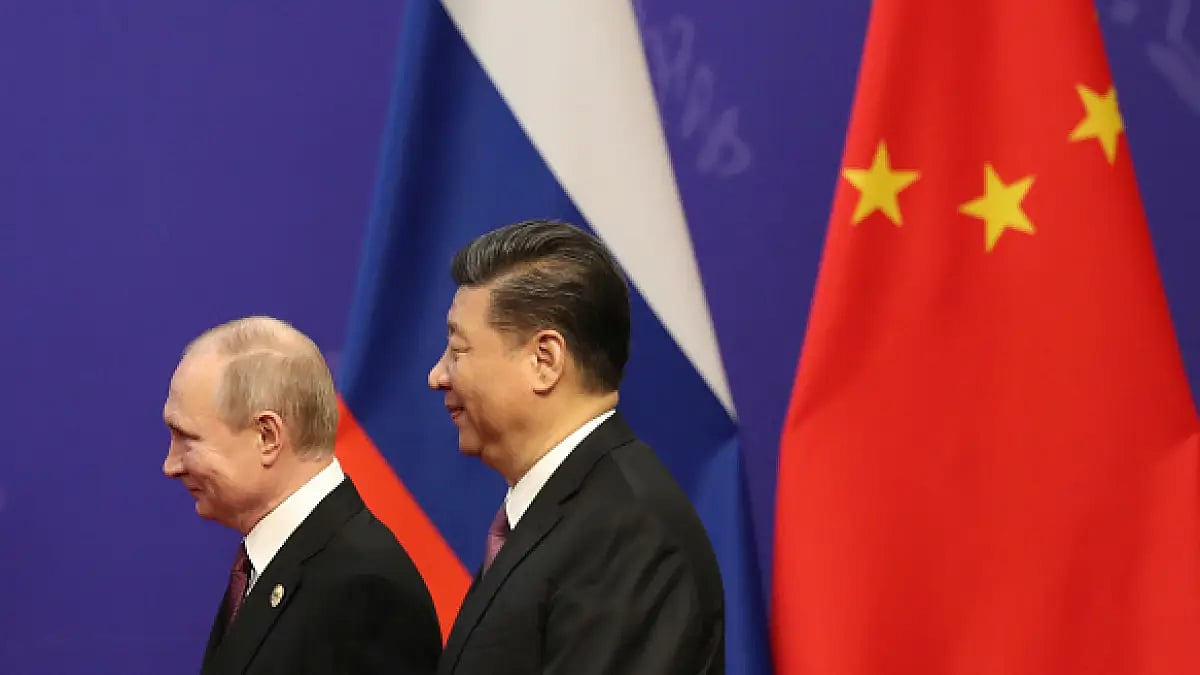 Russian President Vladimir Putin with Chinese counterpart Xi Jinping