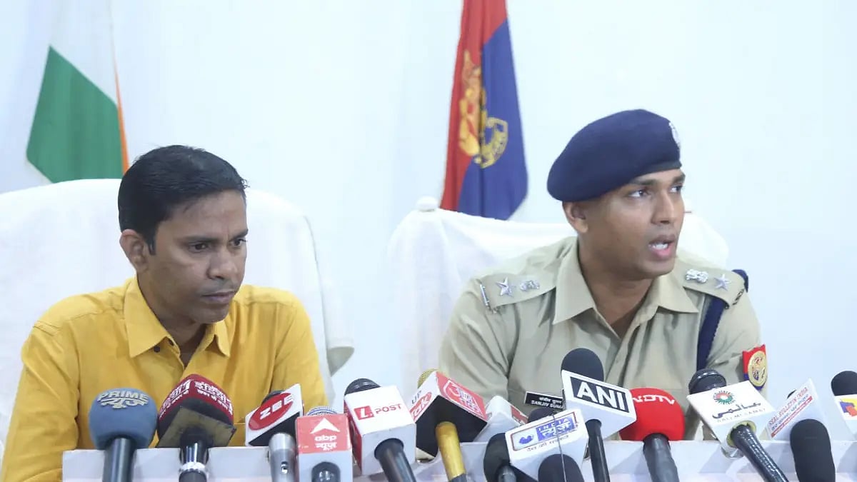 SP Lakhimpur Kheri Sanjeev Suman addressing media regarding the deaths of two Dalit minor sisters