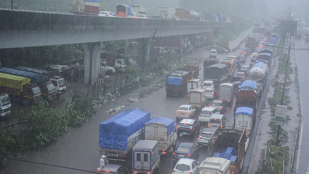 Max Temp Settles At 28.3 Deg C In Delhi, 11 Notches Below Normal