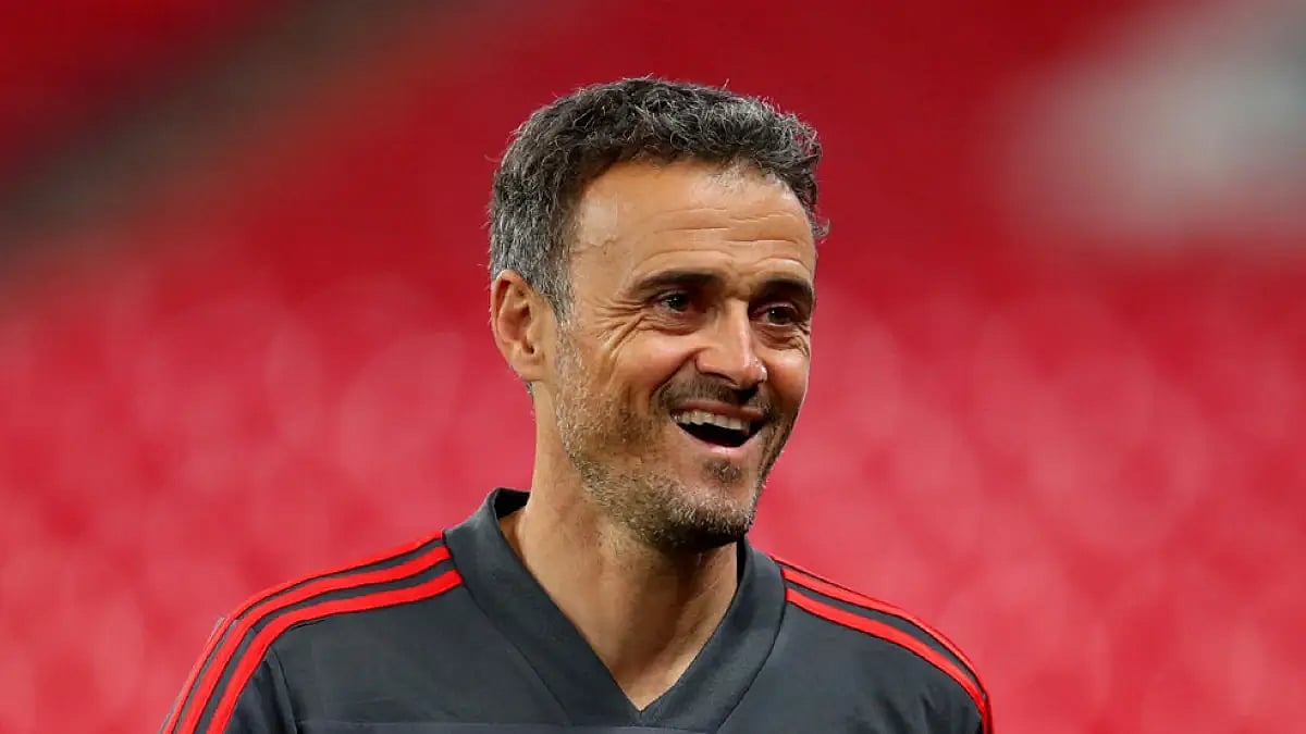 Luis Enrique announced the 25-man Spain squad for upcoming Nations League games on Friday.