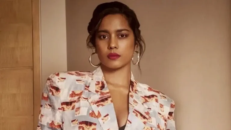 Shahana Goswami - null