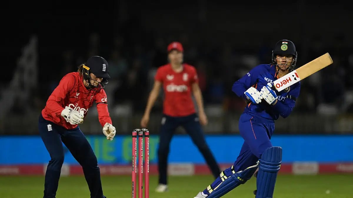 Smriti Mandhana hit 91 runs off 99 balls with the help of 10 fours and one six.
