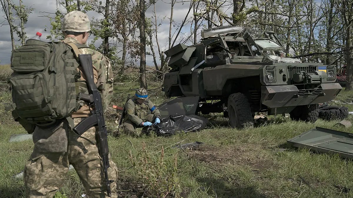 Two persons from Kerala returned home safe from the Russia-Ukraine war zone