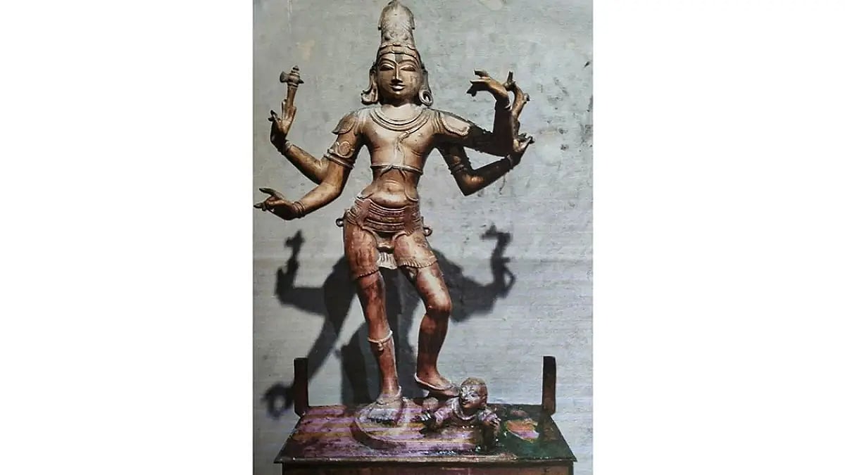 Idol of Lord Shiva 
