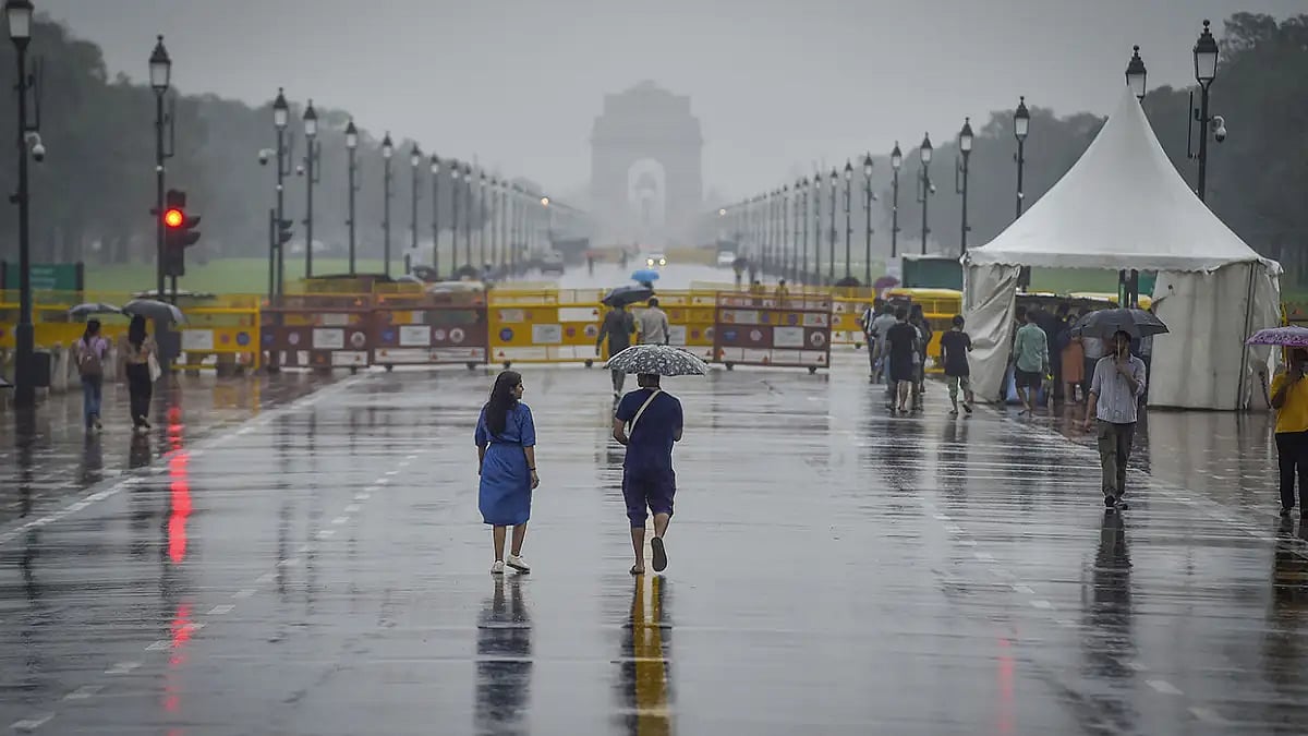 Weather: Rain in Delhi
