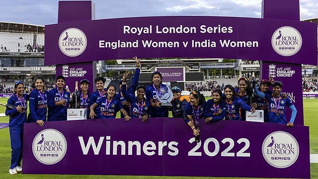 ENG-W Vs IND-W, 3rd ODI: India Women Clean Sweep England In Jhulan Goswami's Farewell – In Pics