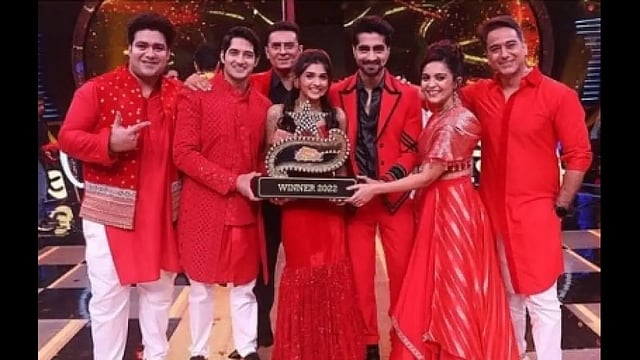 'Yeh Rishta...' Family Is The Winner Of 'Ravivaar With Star Parivaar'