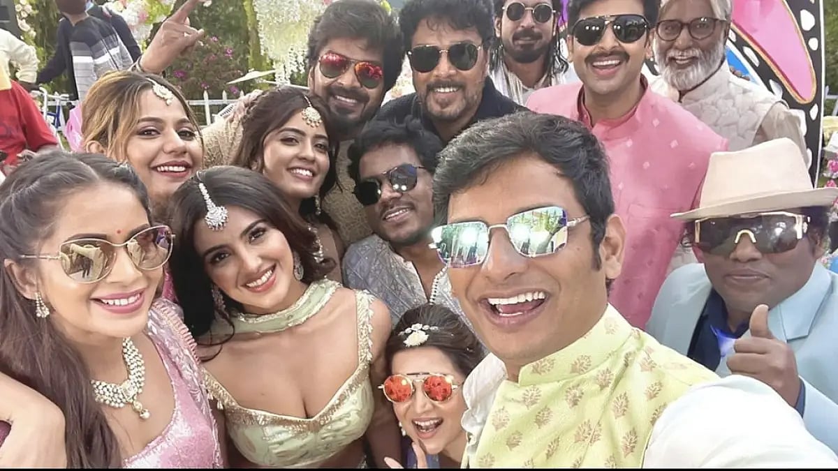 'Coffee With Kadhal' Cast