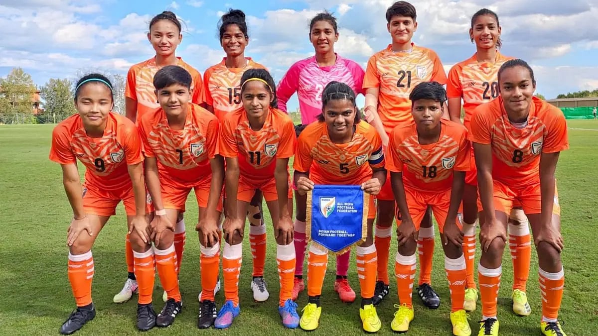 India U-17 women's football team pose before the start of the match. 