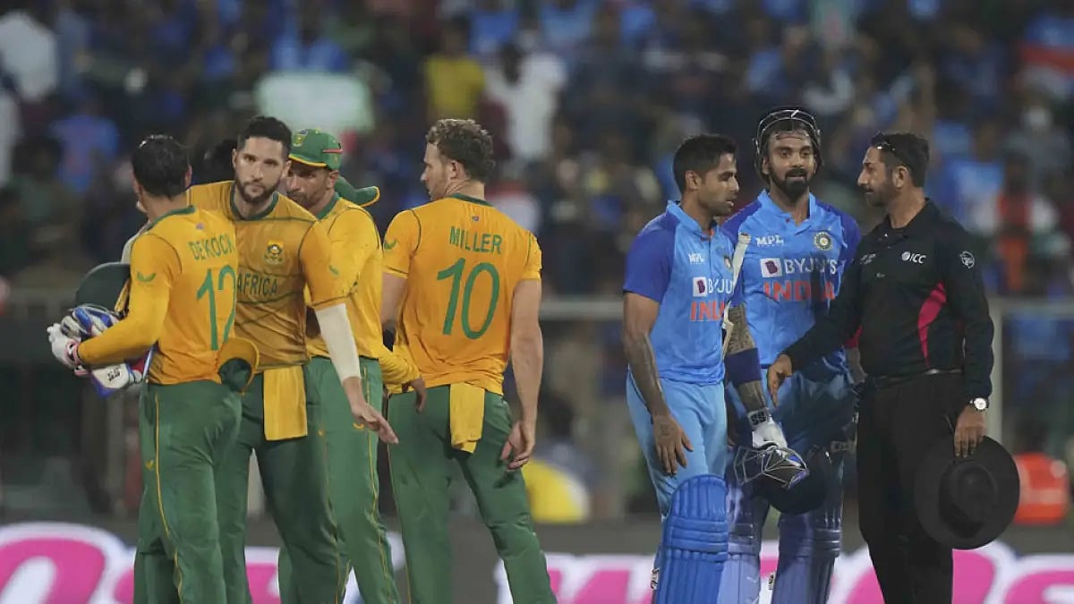 India beat South Africa by eight wickets in the first T20I. Read match report.