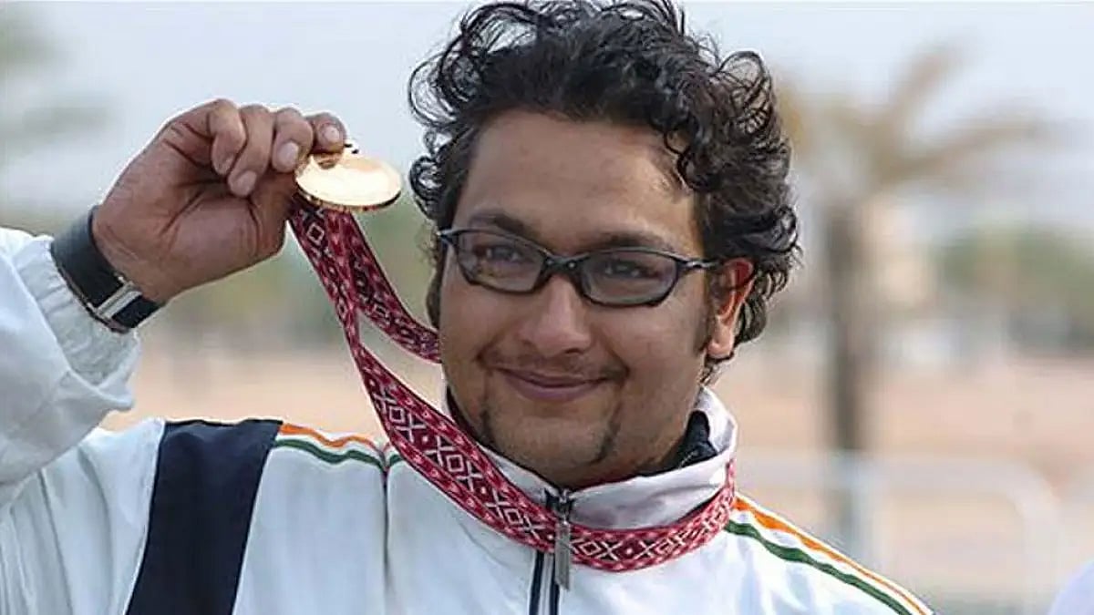 One of Jaspal Rana’s major career achievements was equalling the then World Record score in 25m Center Fire Pistol.