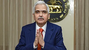 | File Pic : Outgoing RBI Governor Shaktikanta Das Hails Relationship Between Central Bank And Finance Ministry