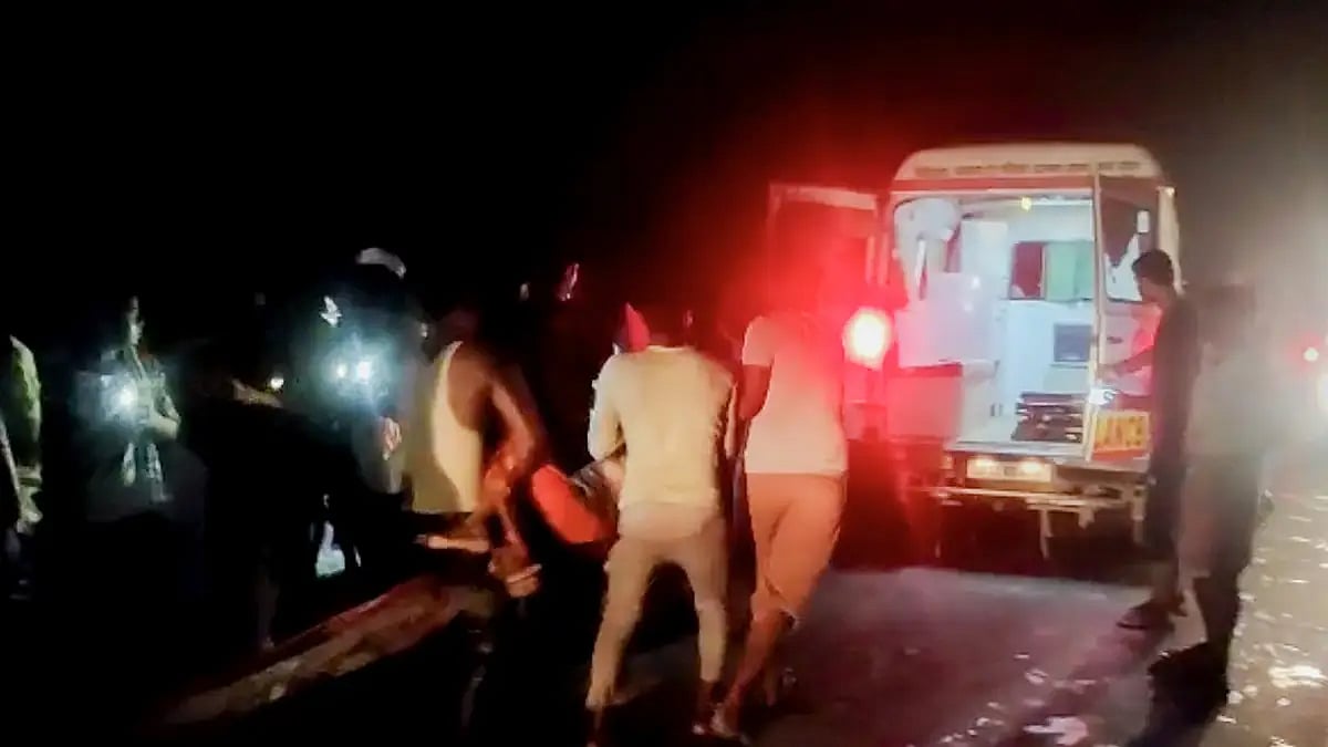 3 people were killed in an explosion in a drug manufacturing unit 