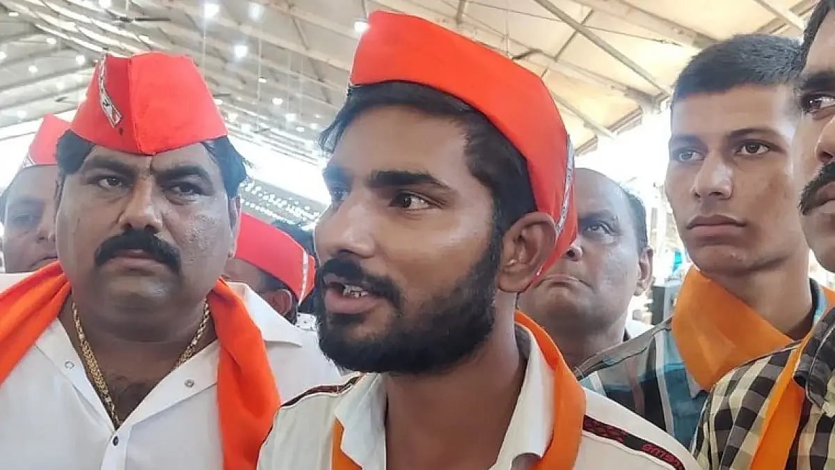 Auto rickshaw driver turns out to be Modi supporter