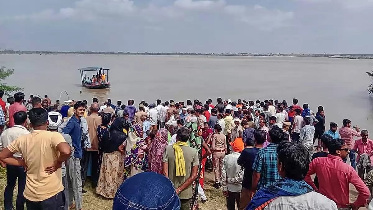 Rescue operation in Ganga river 