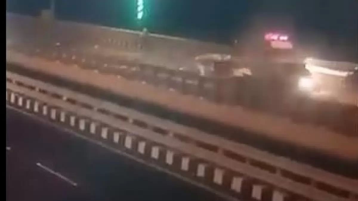 Visuals of the accident at Mumbai's Bandra-Worli Seal Link