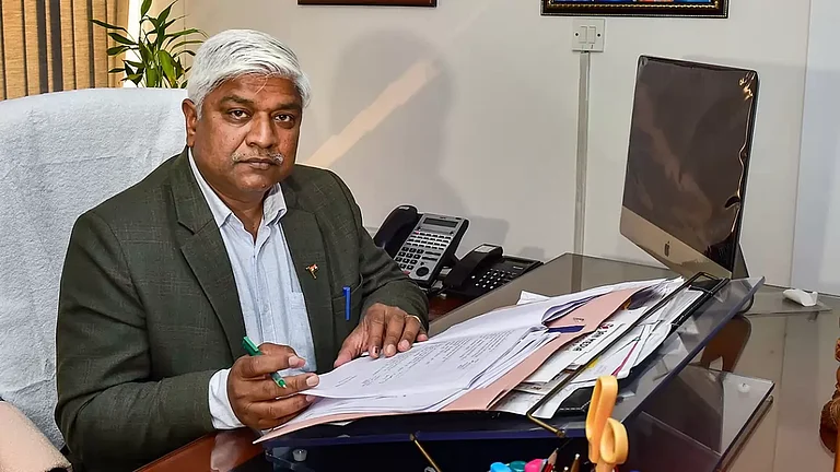 Rajendra Pal Gautam - null