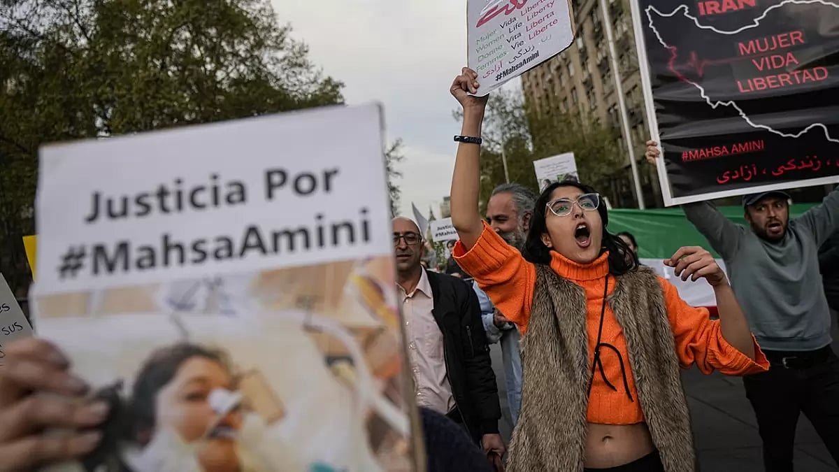 Protests have been held in many parts of the world after the death of Mahsa Amini in Iran