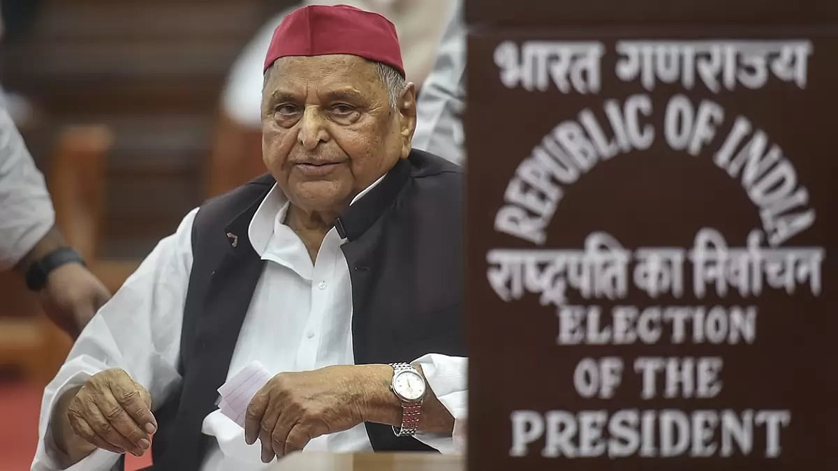 Mulayam Singh Yadav passes away