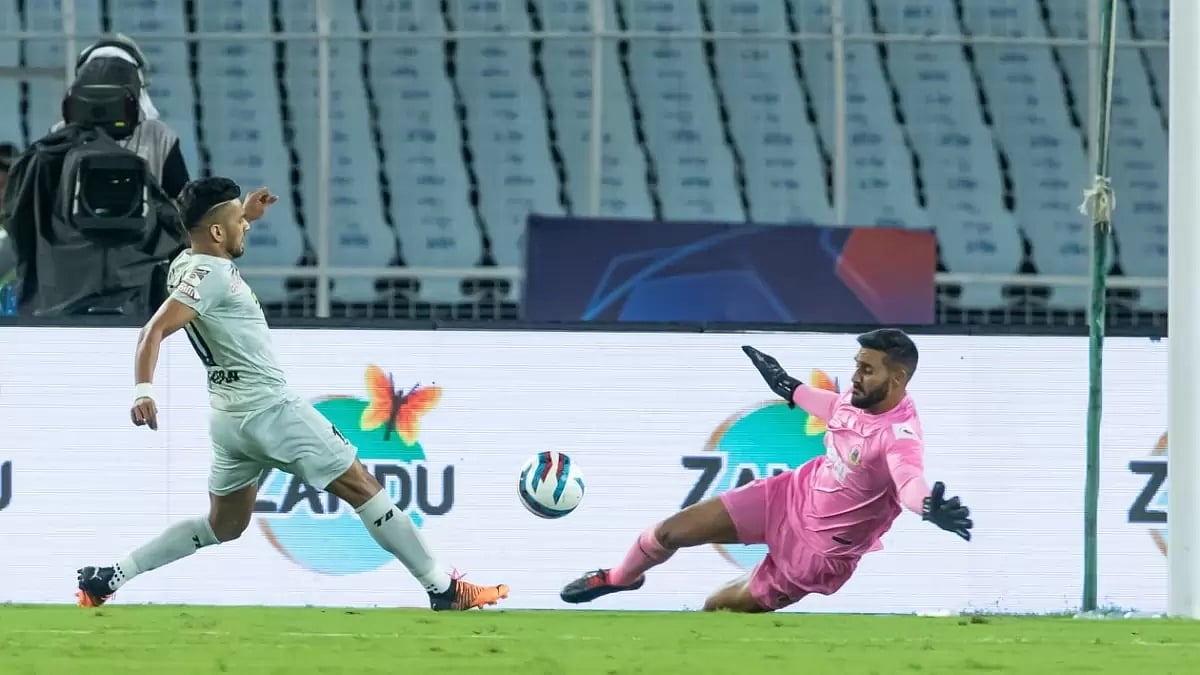 With this win, the Gaurs have ended their six-match winless streak at the Salt Lake Stadium.