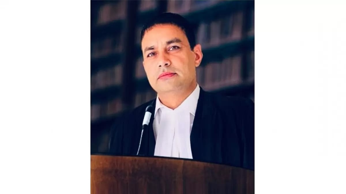 Dr. Vivek Singh, Supreme Court Lawyer